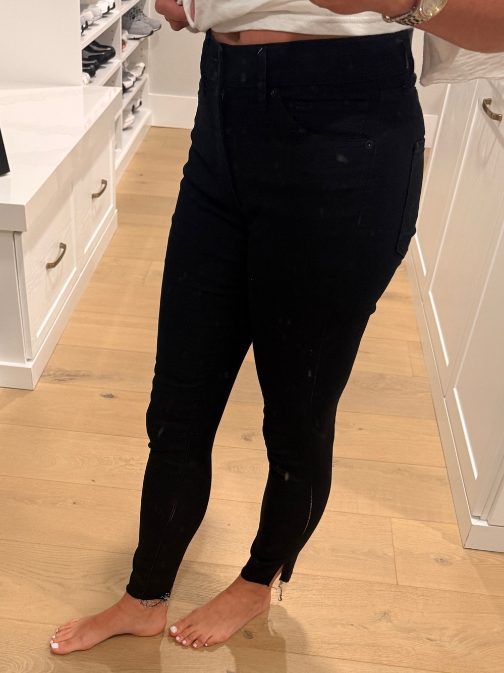 Express Women’s Black High-Rise Skinny Jeans Size 4
